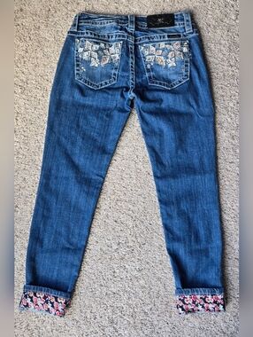 Miss Me Signature Cuffed Skinny Jeans Size 27 Limited Edition